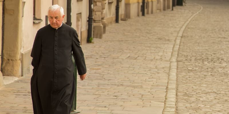 Kościół upadłych pasterzy przestaje być Kościołem katolickim