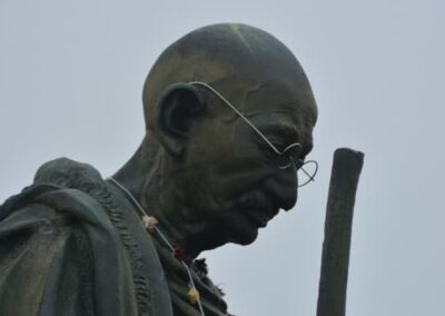 Mahatma Gandhi “Oko za oko uczyni tylko cały świat ślepym”