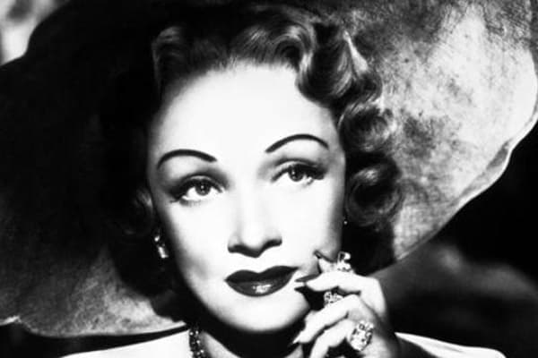 Recital Edith Piaf w kościele św. Stanisława Kostki